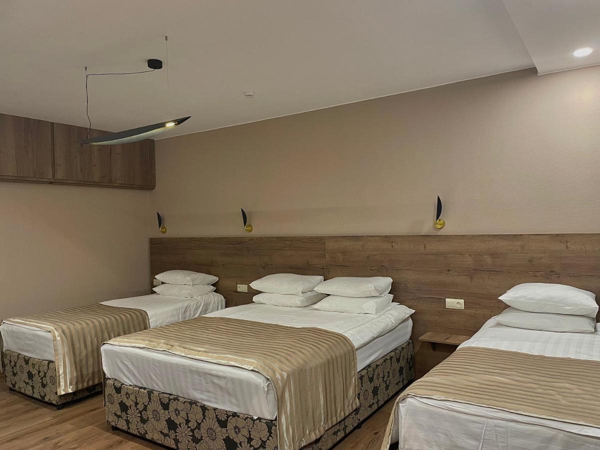 Hotel Gloria Deluxe بوروفوي المظهر الخارجي الصورة