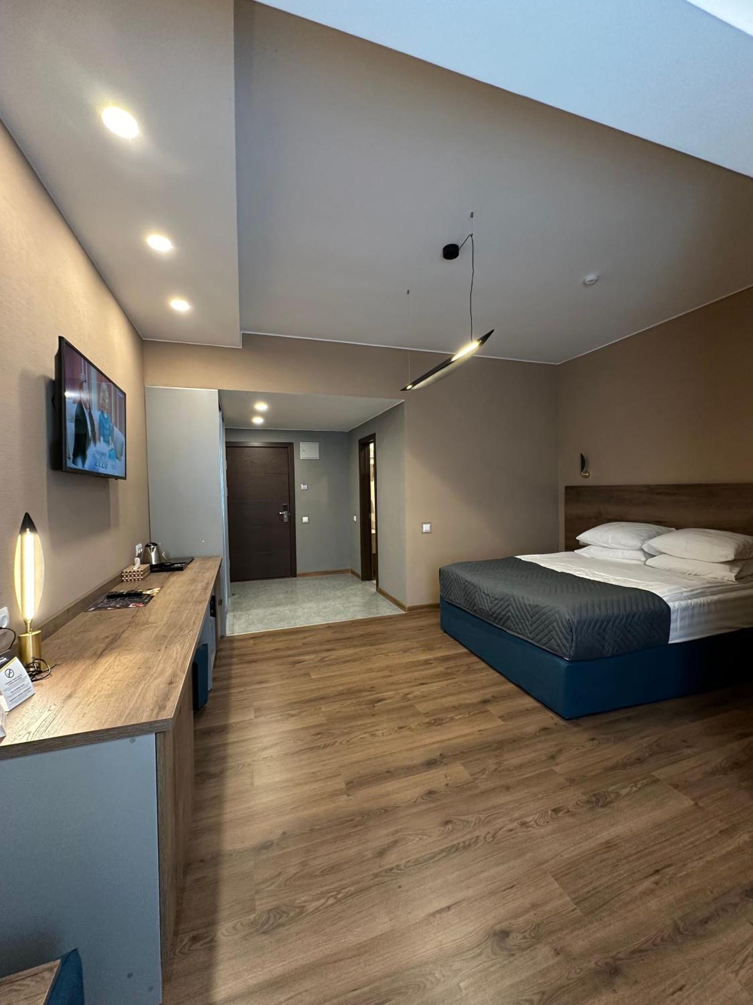 Hotel Gloria Deluxe بوروفوي المظهر الخارجي الصورة