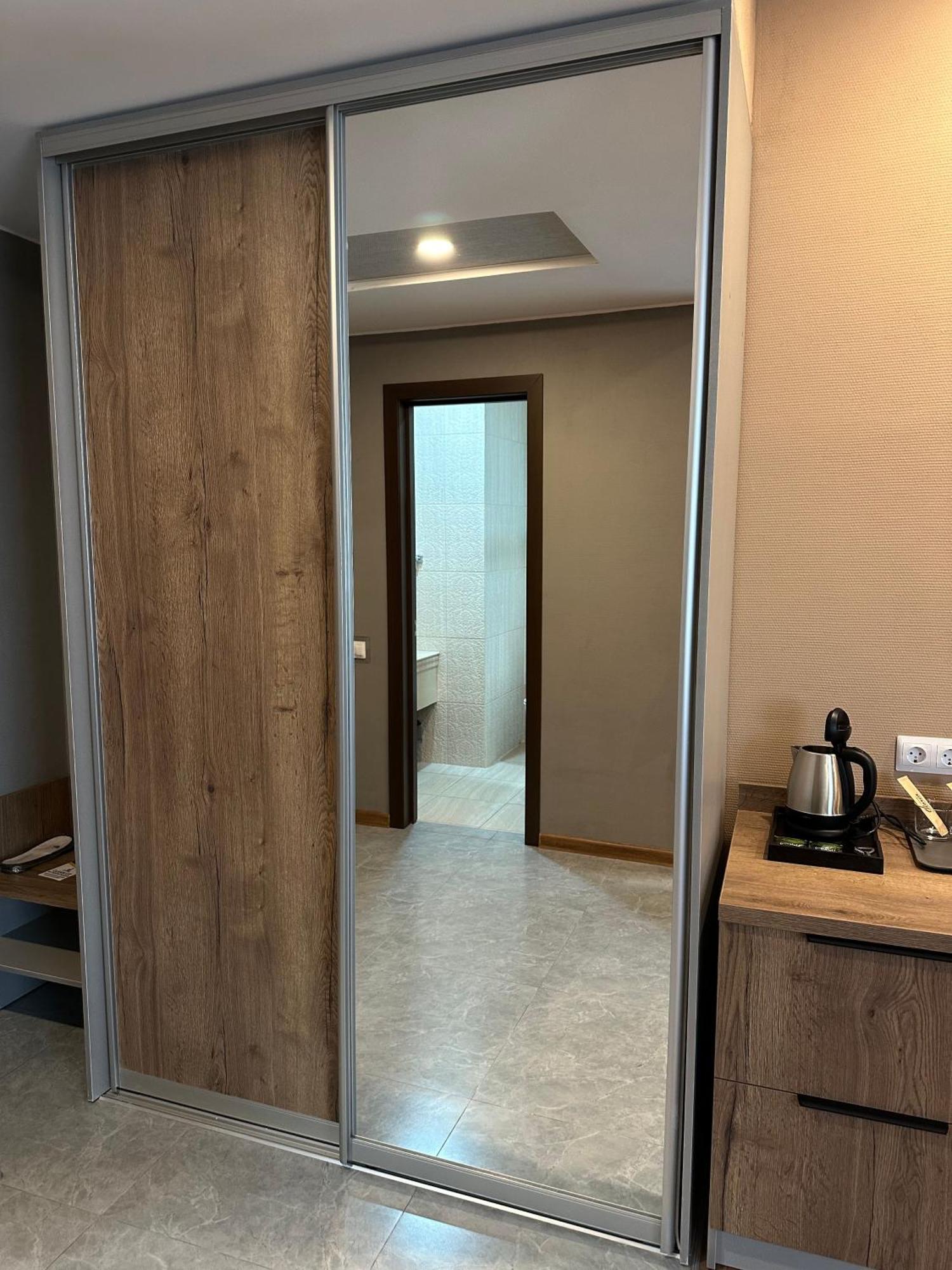 Hotel Gloria Deluxe بوروفوي المظهر الخارجي الصورة